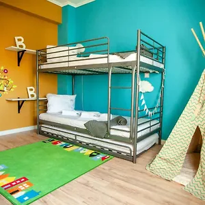 Aegean Family Apartment Peraía